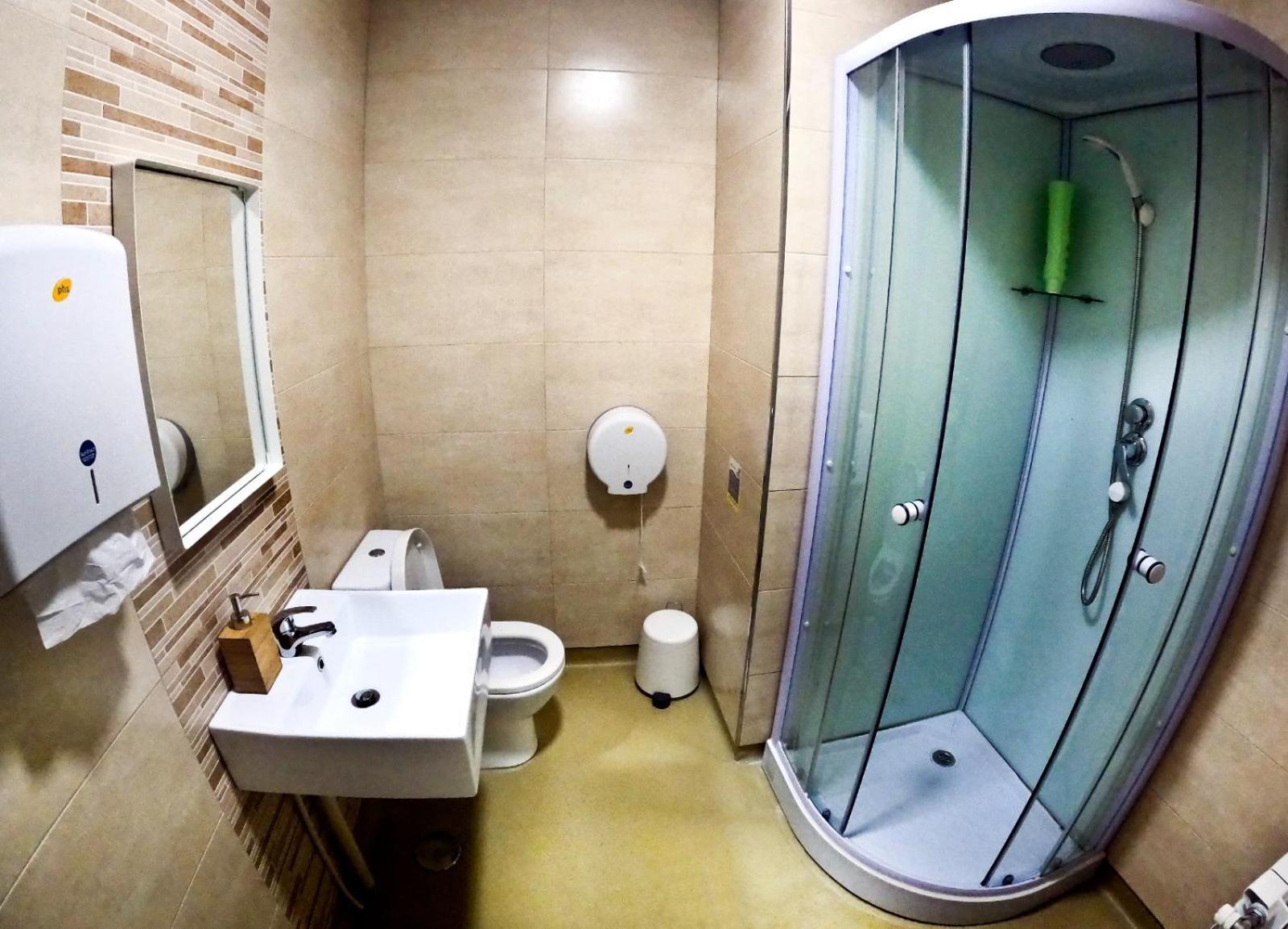 W14 Hostales Vigo Extérieur photo