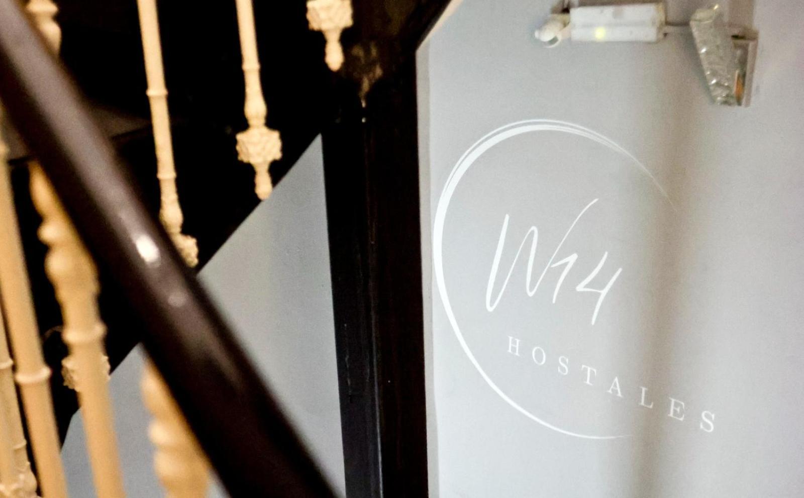 W14 Hostales Vigo Extérieur photo